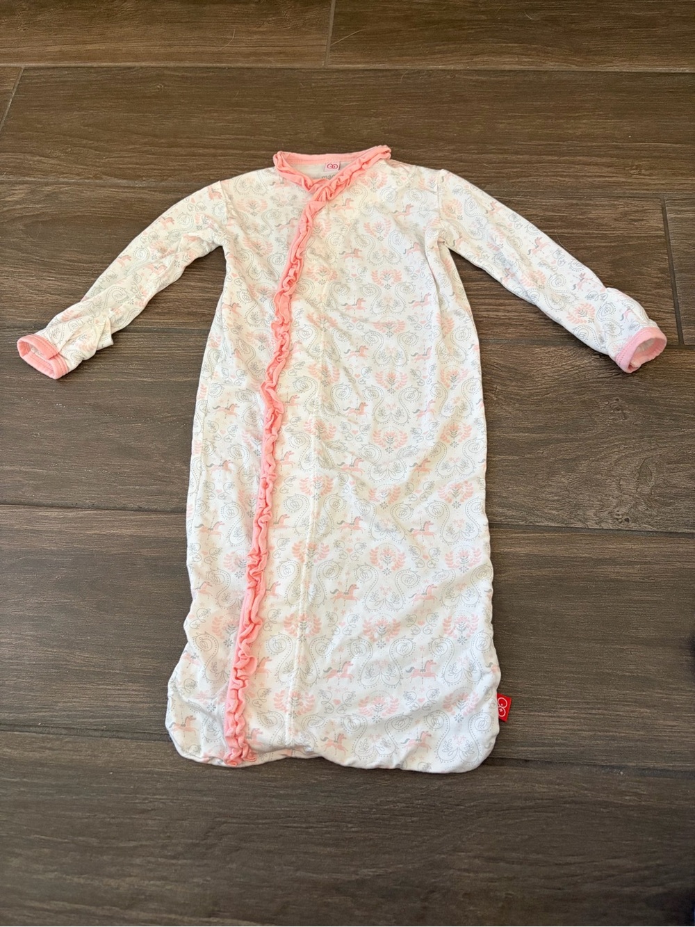 Magnetic Me- Newborn-3 months Gown